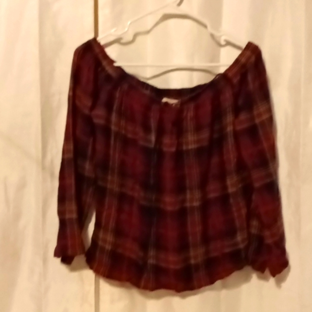 Scoop neck plaid flannel pullover blouse